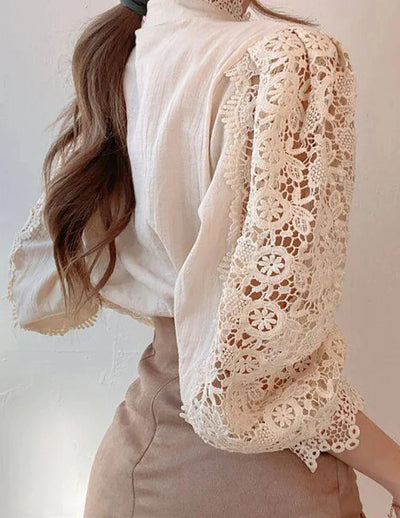 Women’s Floral Lace Turtleneck Shirt